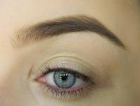 Dubbla pilar på ögonen: steg-för-steg-instruktioner för nybörjare För runda ögon